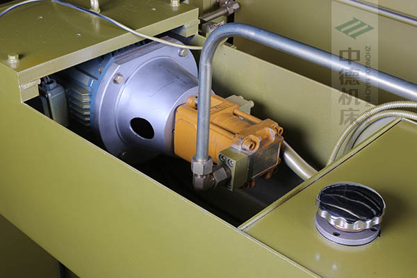 ZDP-4022半內(nèi)裝式西門子電機油泵，動力強勁澎湃，并有效控制噪音.jpg