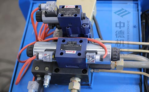 ZDPK-8025采用進口液壓閥，抗高壓，持久耐用無故障.jpg